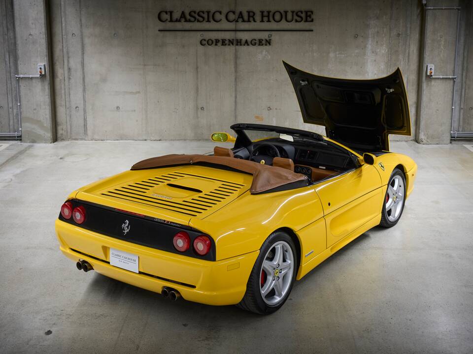 Image 24/100 of Ferrari F 355 Spider (1999)