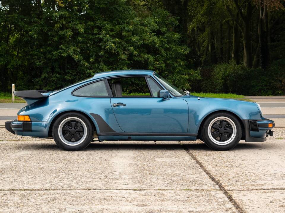 Image 9/34 of Porsche 911 Turbo 3.3 (1978)