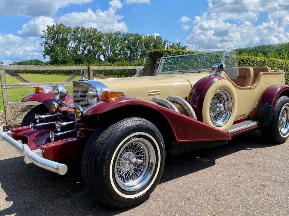 Image 5/15 of Excalibur Phaeton Series III (1978)