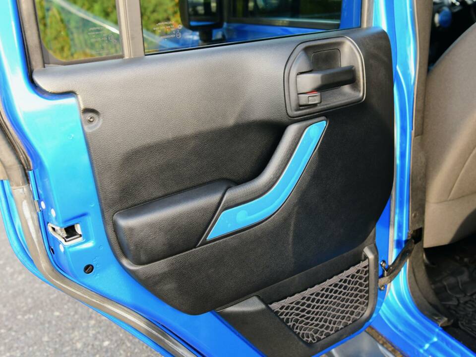 Bild 49/50 von Jeep Wrangler 3.8 &quot;75th Aniversary&quot; (2016)