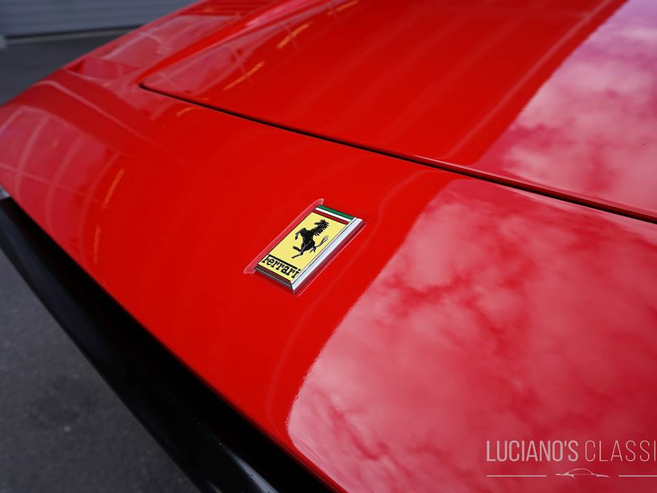 Image 21/44 de Ferrari 308 GTBi (1981)
