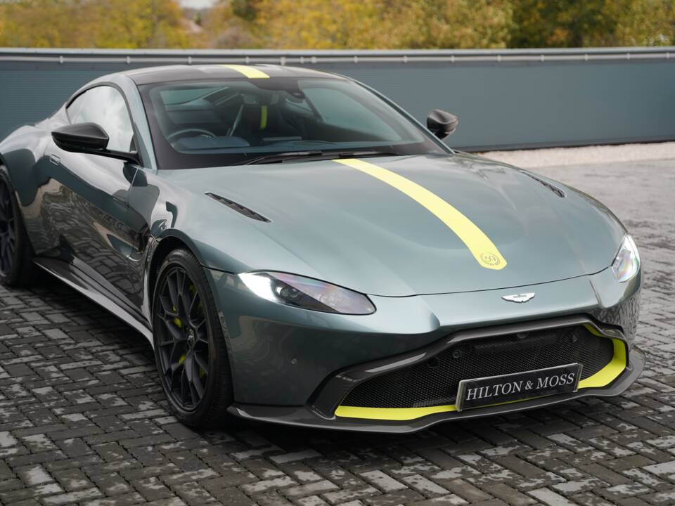 Bild 22/50 von Aston Martin V8 Vantage AMR (2020)