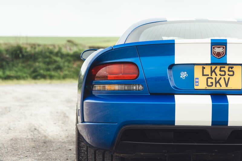 Afbeelding 50/50 van Dodge Viper SRT-10 Competition GT3 (2006)