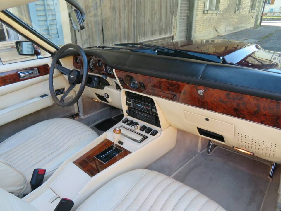 Bild 15/22 von Aston Martin V8 Volante (1980)