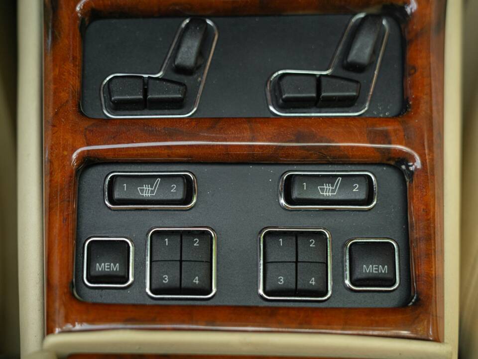 Immagine 45/50 di Bentley Arnage Red Label (1999)