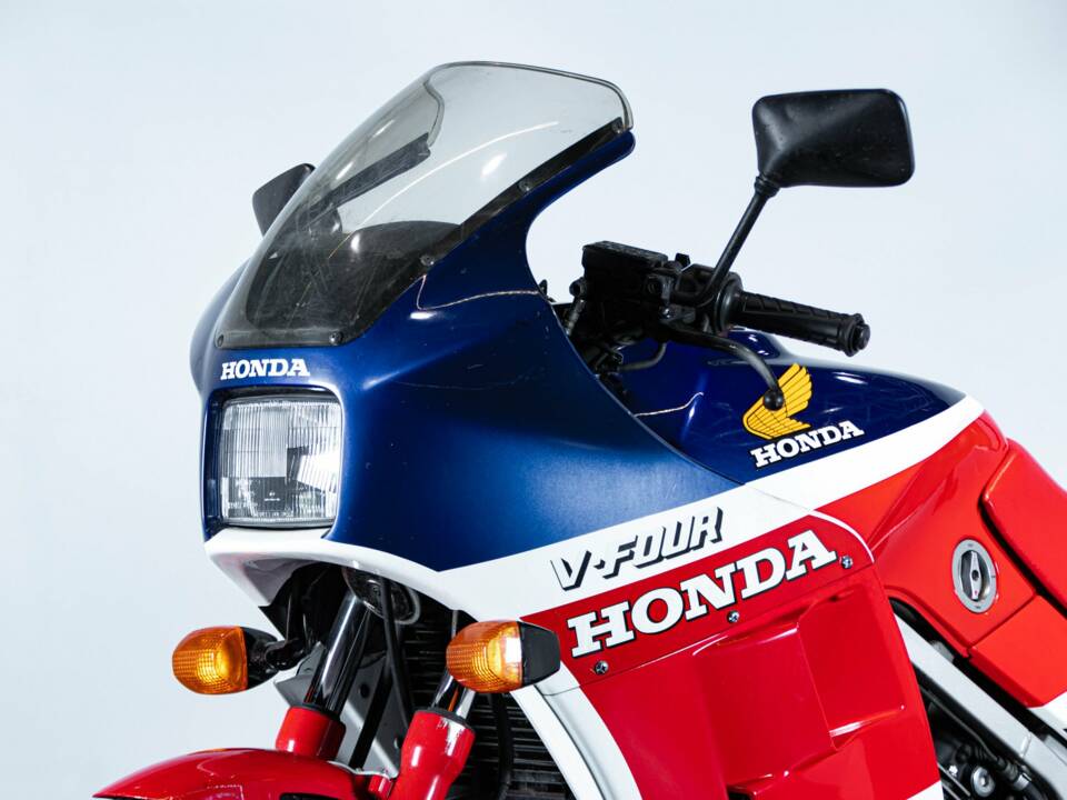 Image 33/50 of Honda DUMMY (1986)