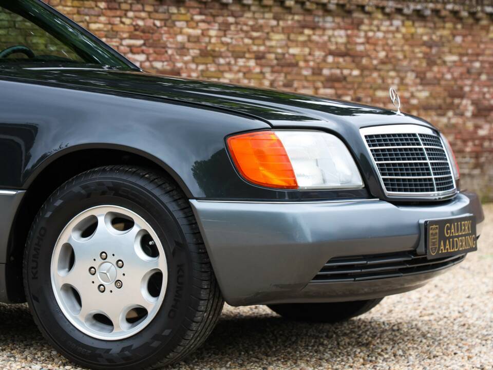 Bild 48/50 von Mercedes-Benz 400 SE (1991)