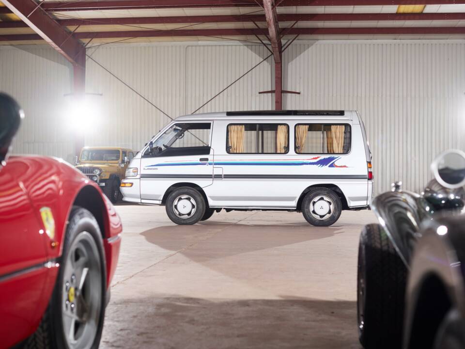 Bild 2/65 von Mitsubishi L300 (1993)