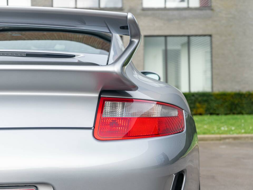 Image 18/30 of Porsche 911 GT3 (2007)