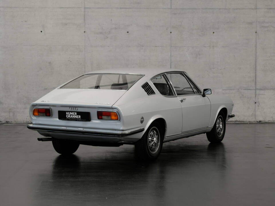 Image 4/24 of Audi 100 Coupe S (1971)