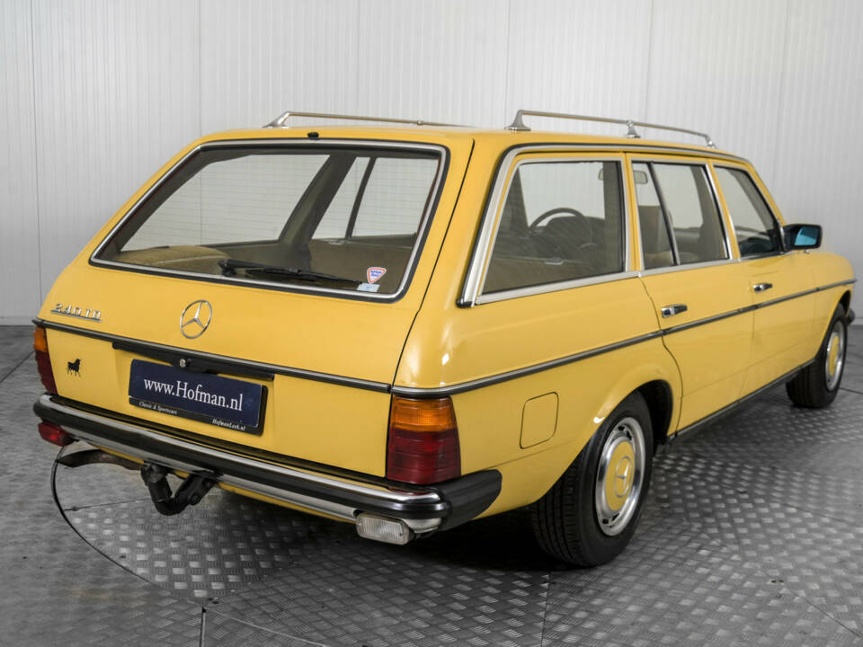 Bild 26/50 von Mercedes-Benz 240 TD (1982)