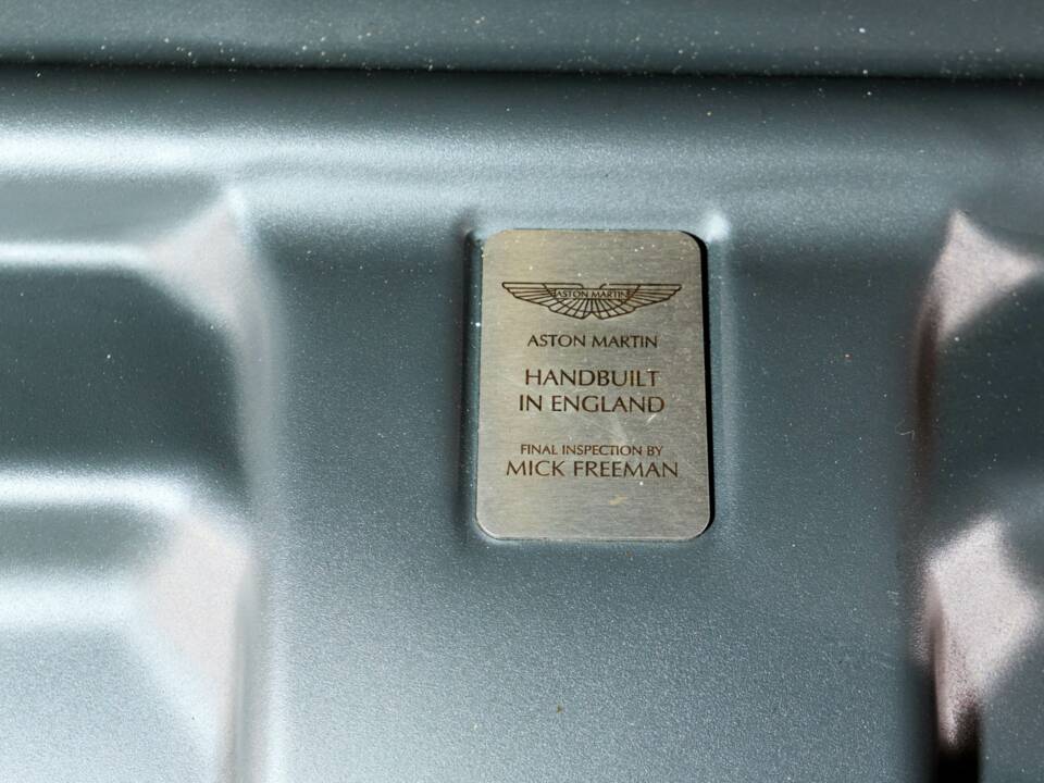 Bild 10/52 von Aston Martin DB 9 Volante (2006)