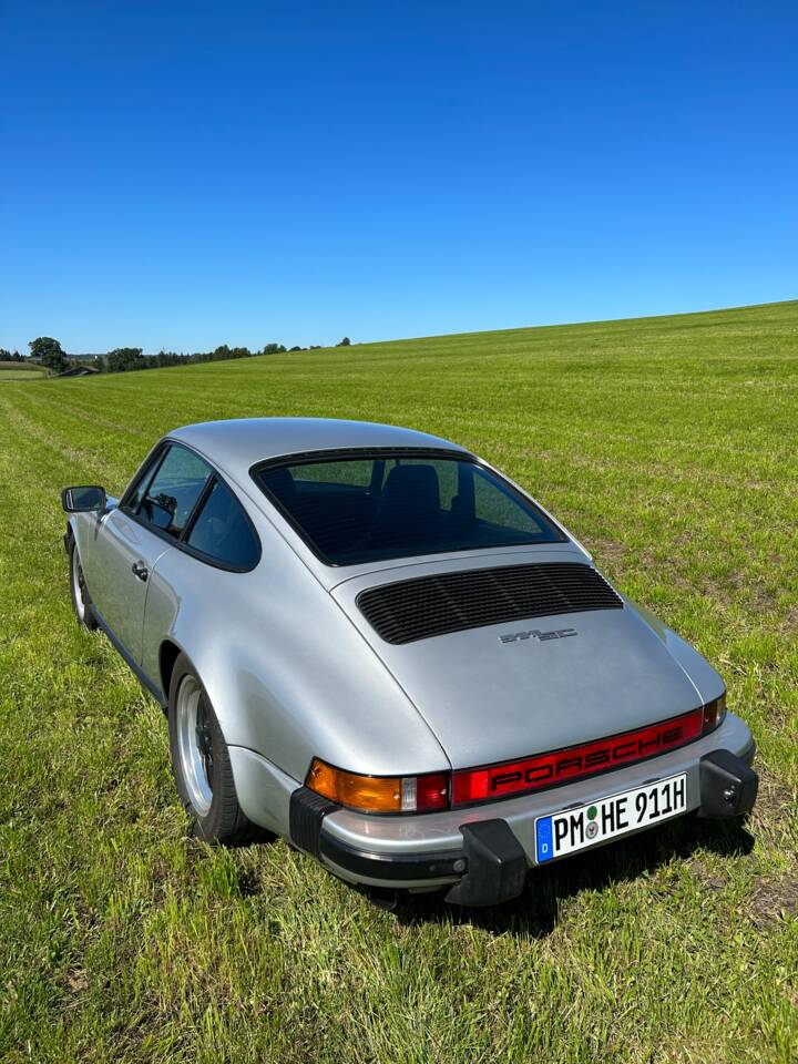 Image 2/11 of Porsche 911 SC 3.0 (1980)