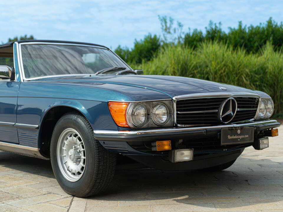 Image 19/50 de Mercedes-Benz 450 SL (1977)