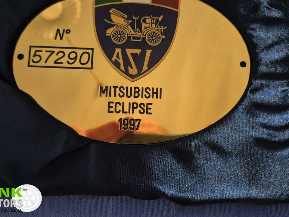 Image 18/21 of Mitsubishi Eclipse GS (1997)