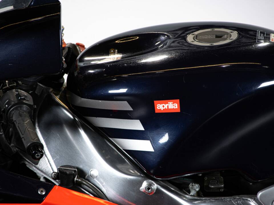 Immagine 11/50 di Aprilia RS 250 (1998)