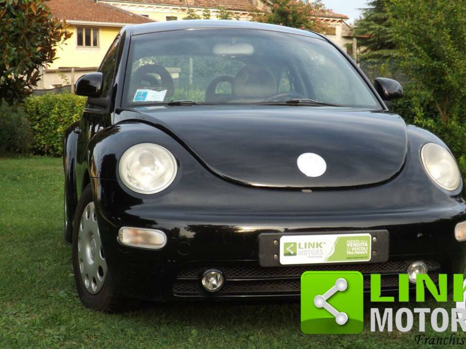 Afbeelding 3/10 van Volkswagen New Beetle 1.9 TDI (2000)