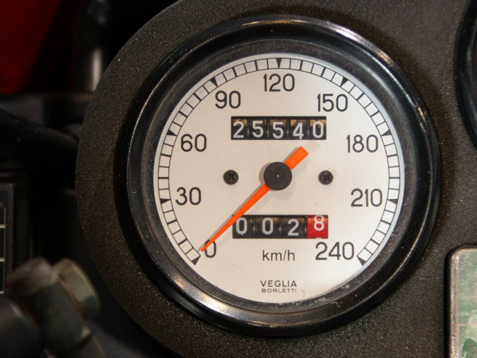 Bild 26/50 von Ducati 900 SS (1991)