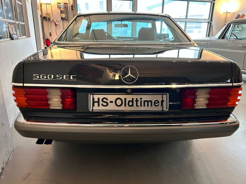 Image 2/24 of Mercedes-Benz 560 SEC (1986)