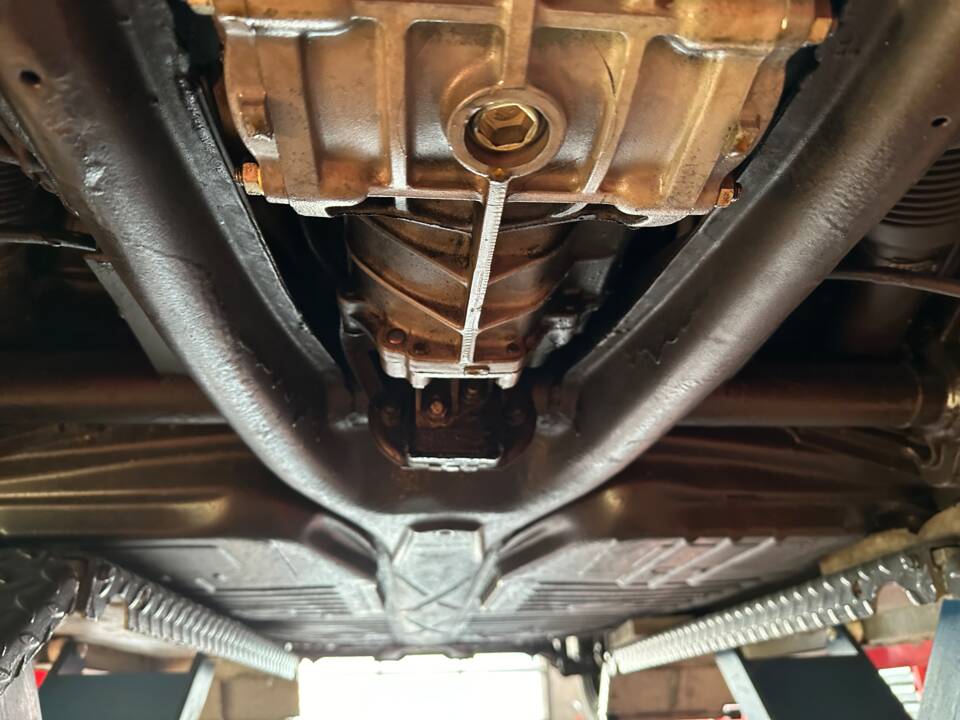 Image 84/92 of Volkswagen Beetle 1600 (1996)