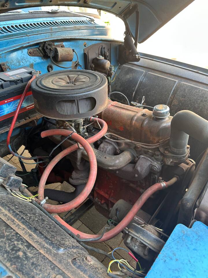 Image 9/17 of International Harvester A-112 (1958)