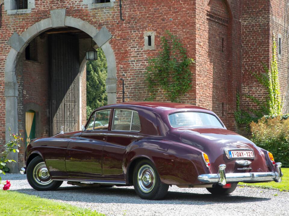 Image 9/52 of Rolls-Royce Silver Cloud II (1962)