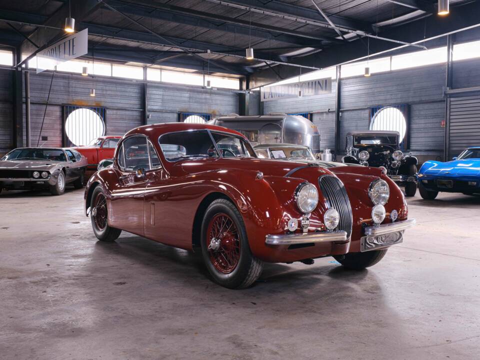 Bild 8/46 von Jaguar XK 120 FHC (1952)
