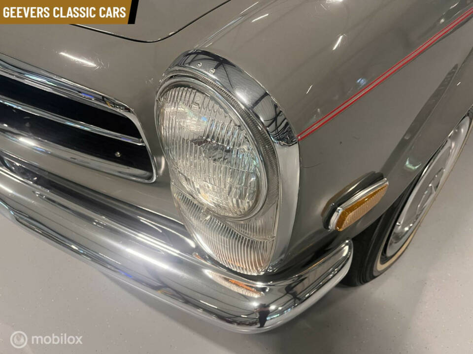 Immagine 19/33 di Mercedes-Benz 280 SL (1968)