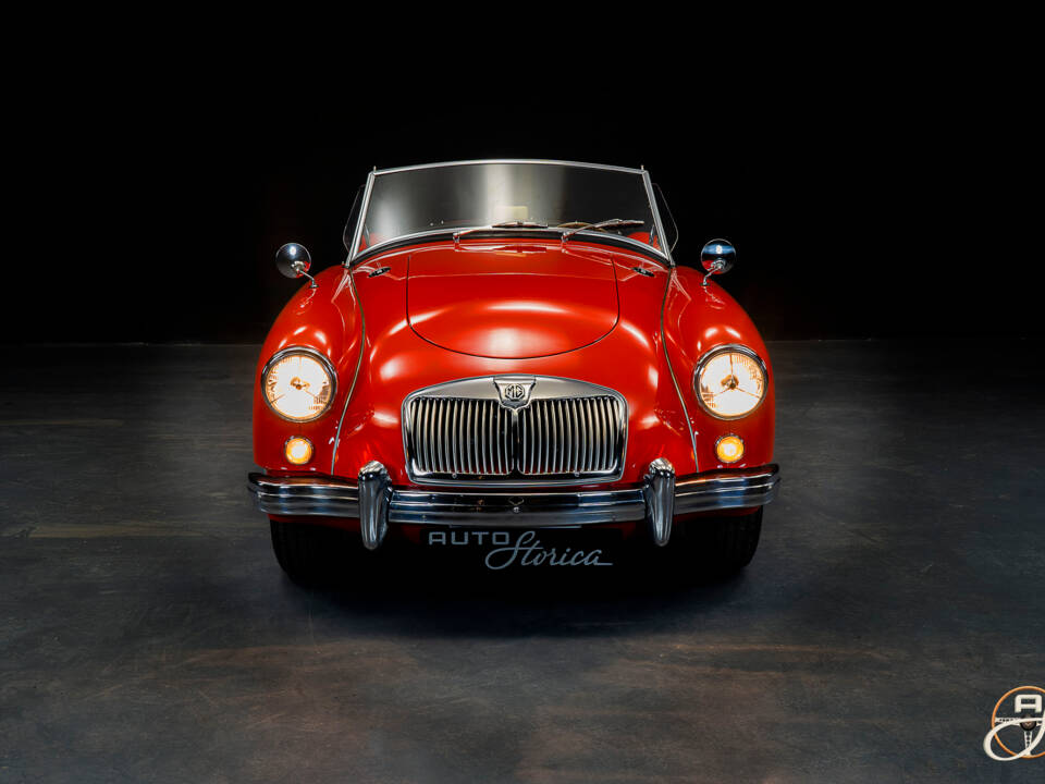 Image 8/24 de MG MGA 1500 (1957)