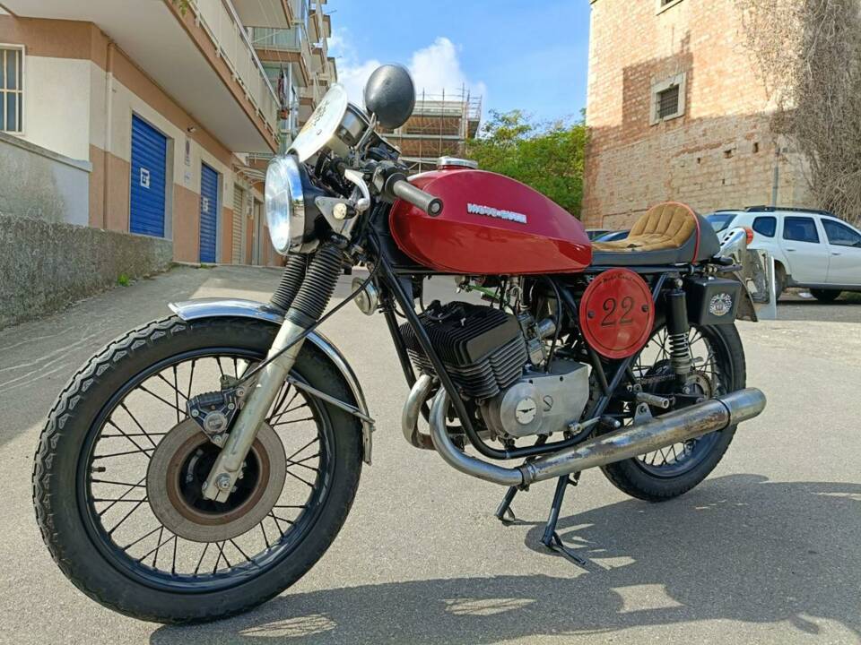 Afbeelding 23/45 van Moto Guzzi DUMMY (1976)