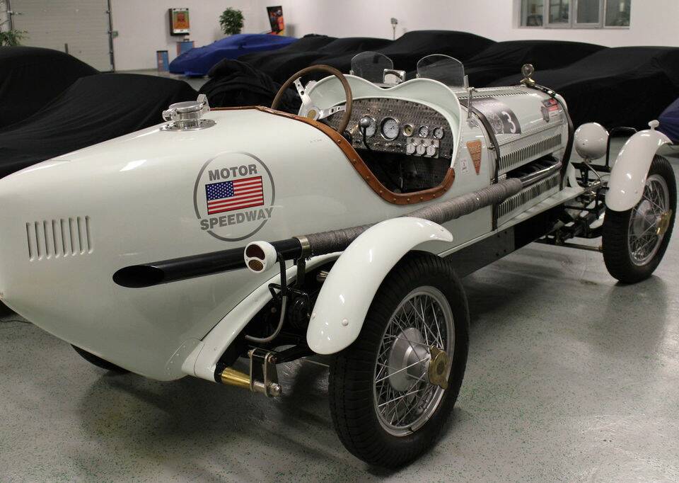 Afbeelding 6/6 van Roosevelt Eight (1929)