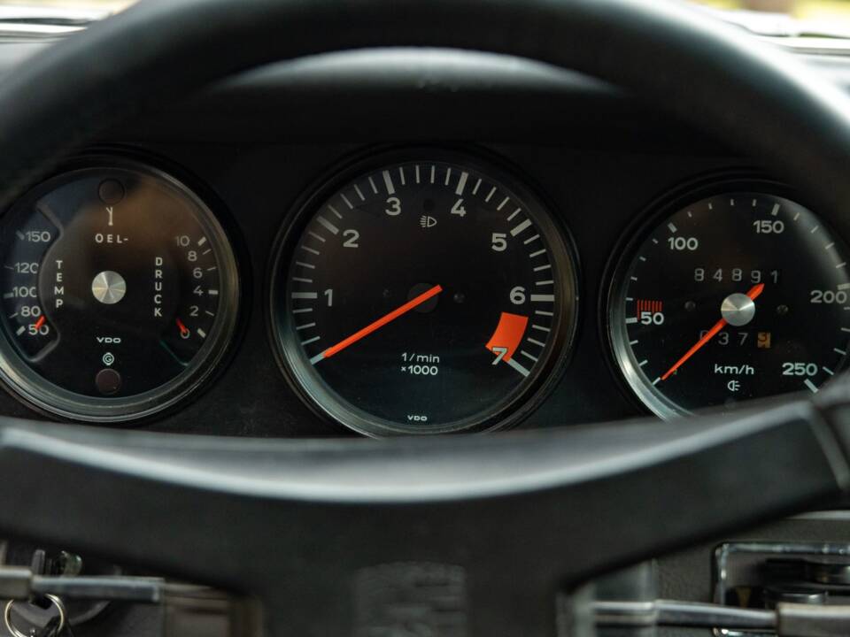 Image 11/15 de Porsche 911 2.4 T (1973)
