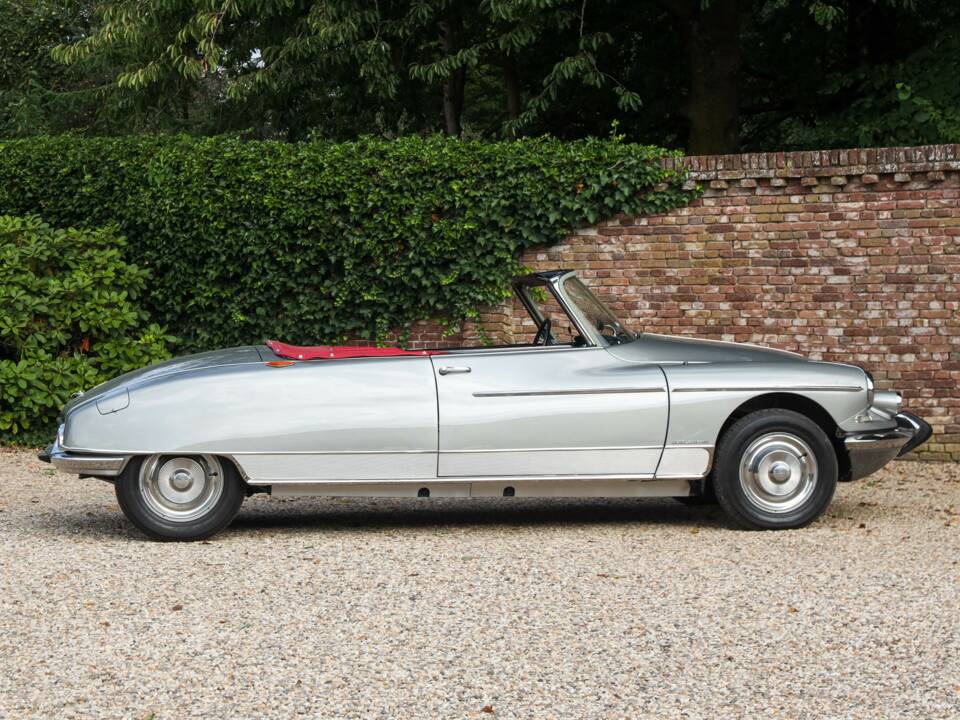 Obraz 49/50 pojazdu Citroën DS 21 Chapron (1963)