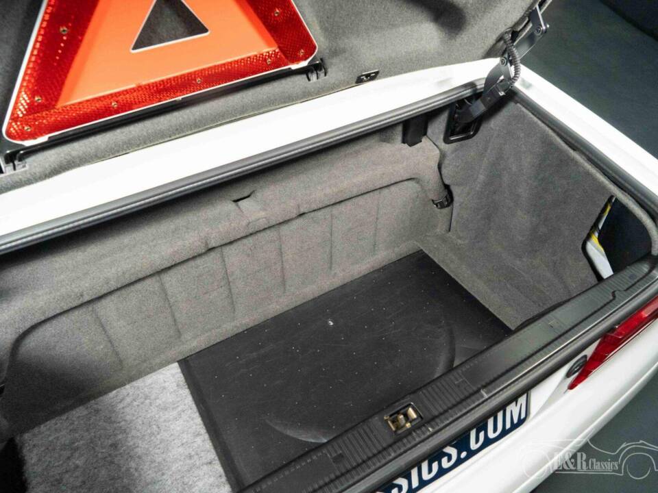 Image 19/19 de Mercedes-Benz SL 320 (1996)