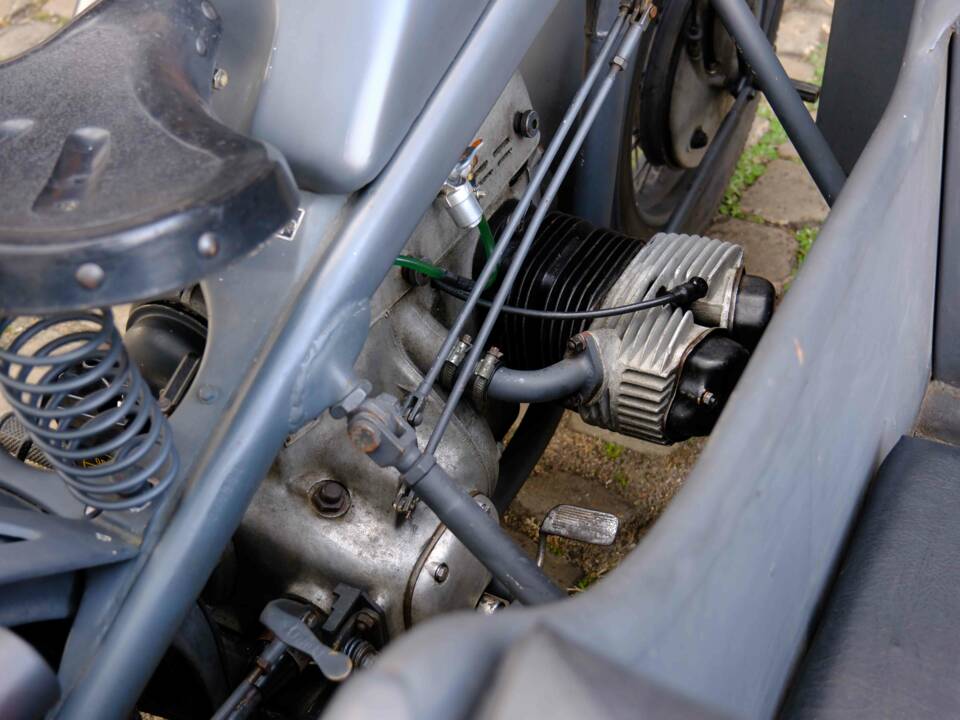 Image 84/92 of Zündapp KS 750 (1943)
