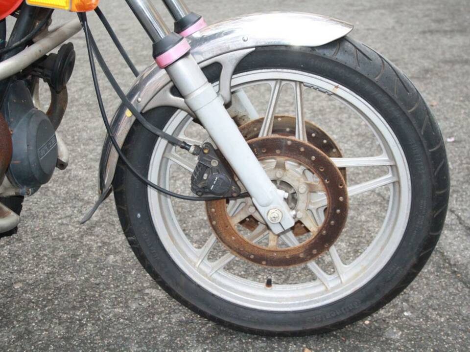 Image 21/50 de Moto Guzzi DUMMY (1984)