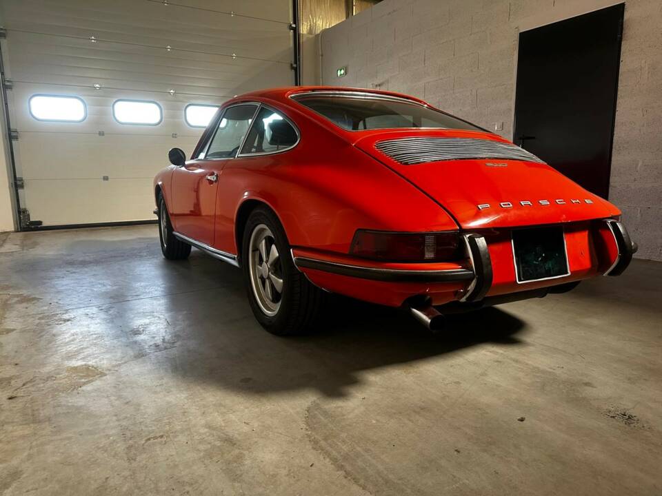 Image 6/9 of Porsche 911 2.2 T (1971)