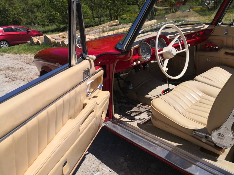 Immagine 13/58 di BMW 503 (1959)