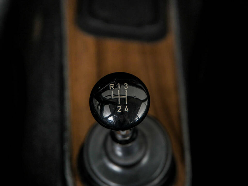 Image 28/50 of Opel Olympia 1700 S (1968)