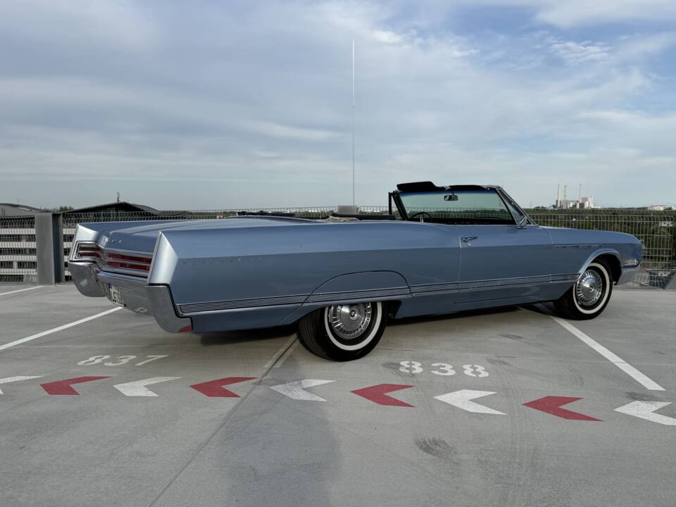 Afbeelding 6/28 van Buick Electra 225 Custom (1965)