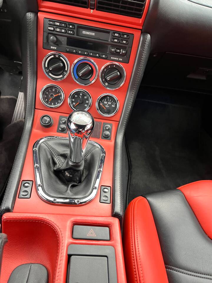 Immagine 21/26 di BMW Z3 M 3.2 (1998)