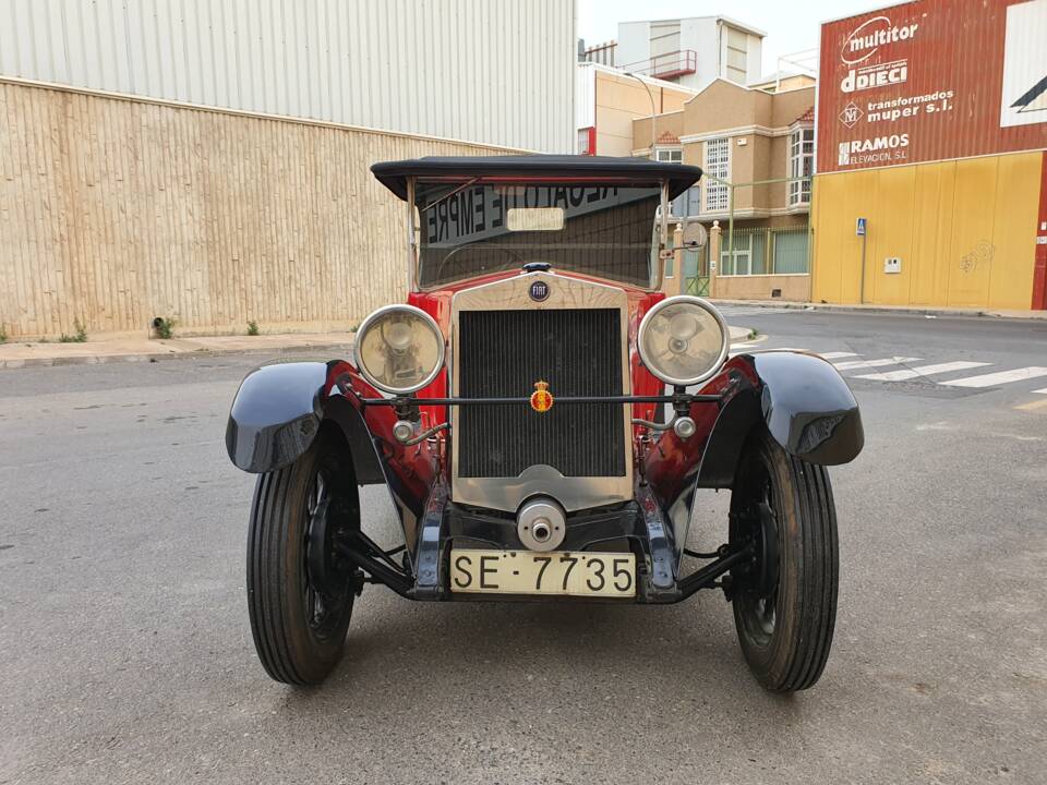 Image 3/99 of FIAT 509 A (1927)