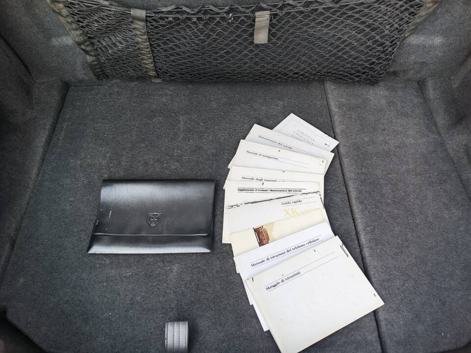 Imagen 16/21 de Jaguar XKR (2001)