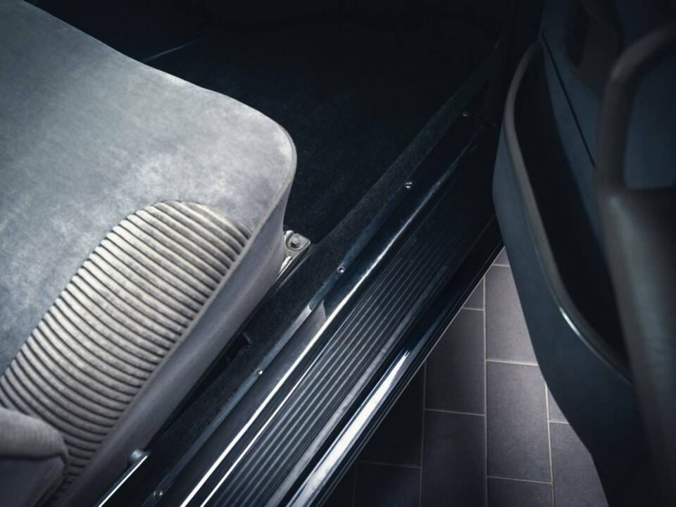 Image 14/15 of Mercedes-Benz 300 SEL 6.3 (1968)