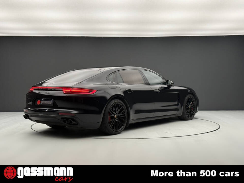 Image 6/15 of Porsche Panamera Turbo (2017)