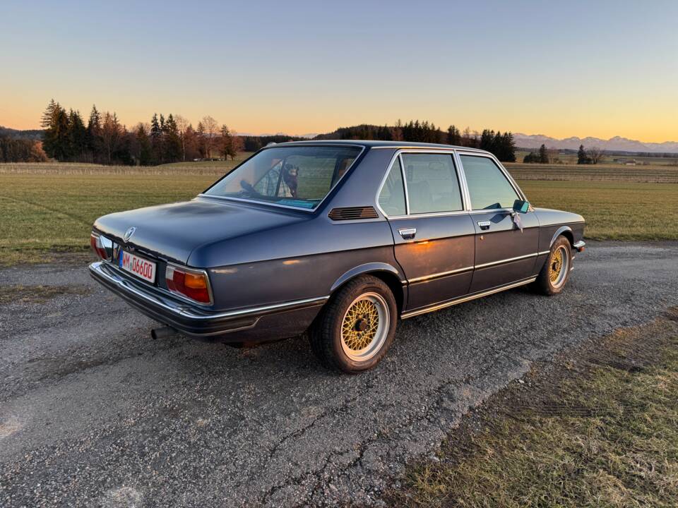 Afbeelding 9/28 van BMW 528 (1976)