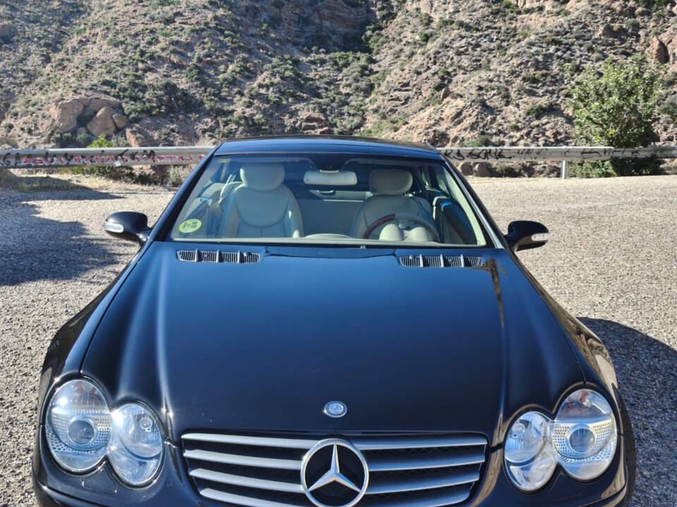 Image 3/16 of Mercedes-Benz SL 500 (2002)