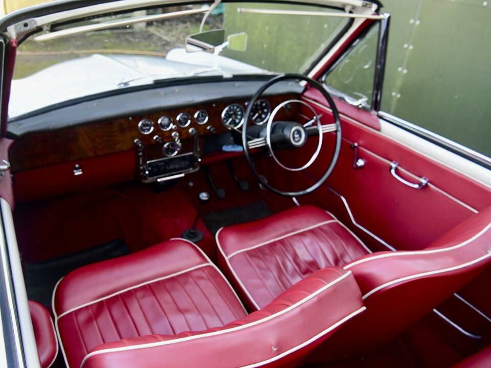 Imagen 47/50 de Sunbeam Rapier Mk IIIA (1963)