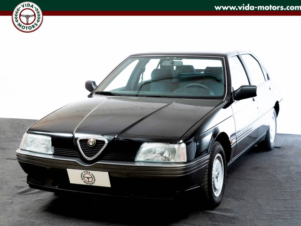 Imagen 1/29 de Alfa Romeo 164 2.0 (1989)