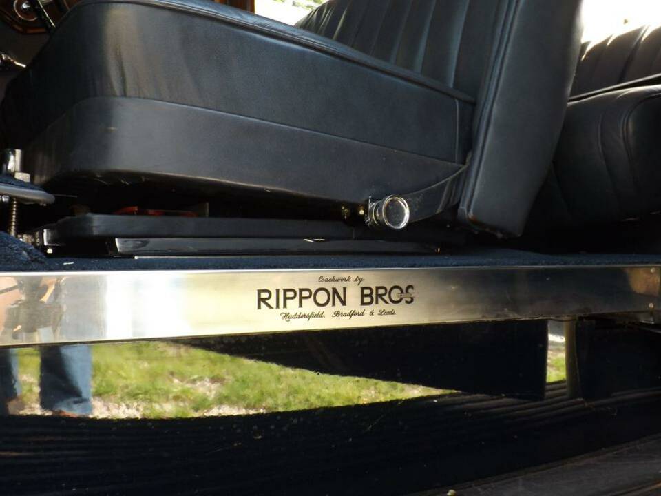 Image 30/50 of Rolls-Royce 20/25 HP Sport Saloon (1934)